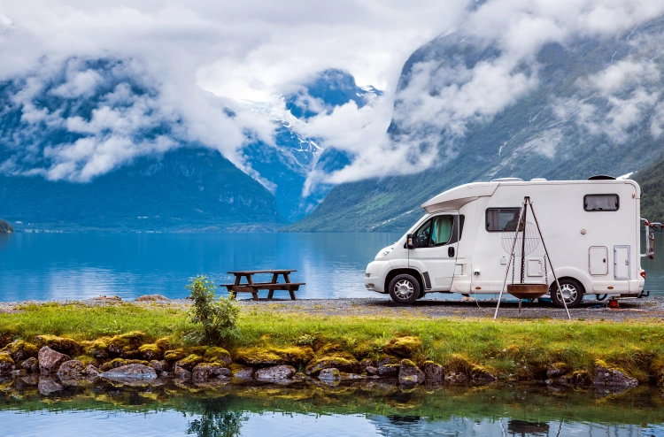 Vochtschade in de camper? Wij lossen het snel op