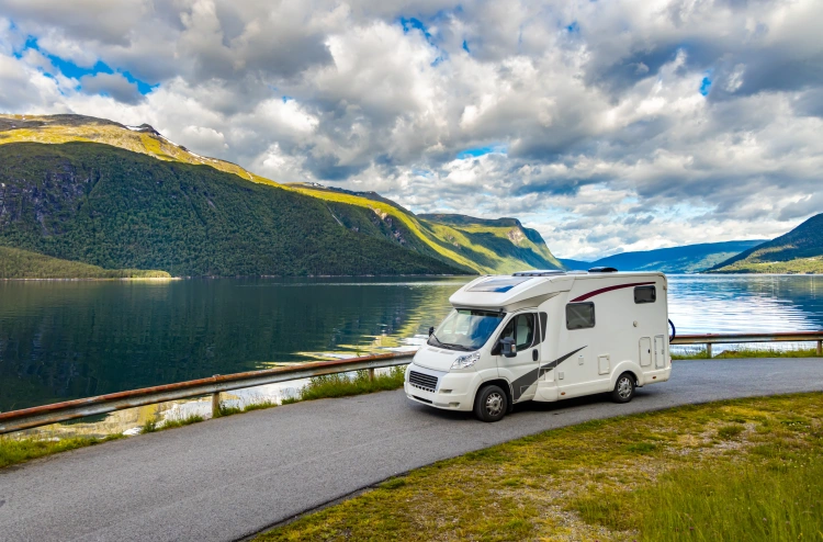 Camperreparatie en kleine schades? Geen zorgen